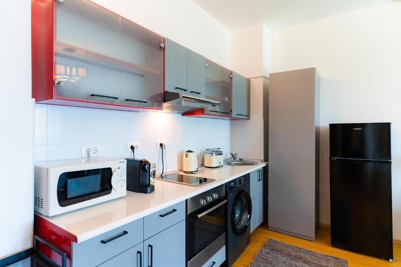 Apartament Rezident *